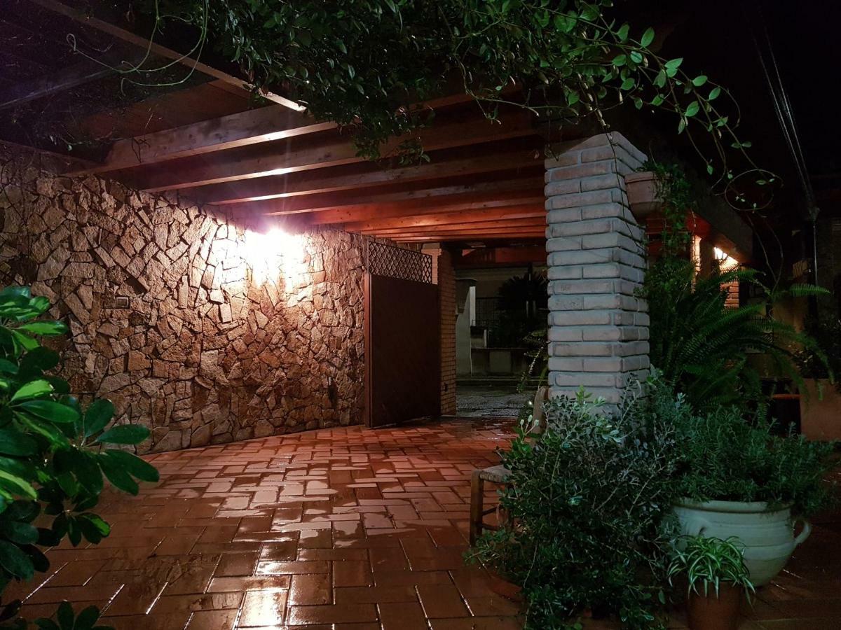 Marco'S House Villa Dolianova Bagian luar foto